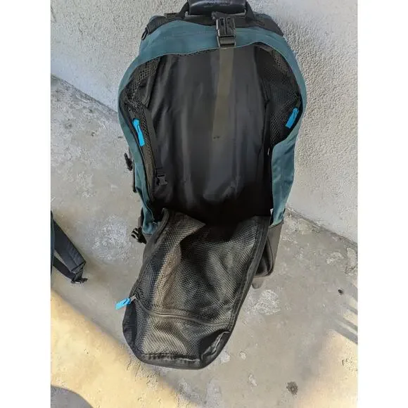 Two Piece Eagle Creek Travel Luggage / Backpack Set Green 24 x 14 - Picture 2 of 10